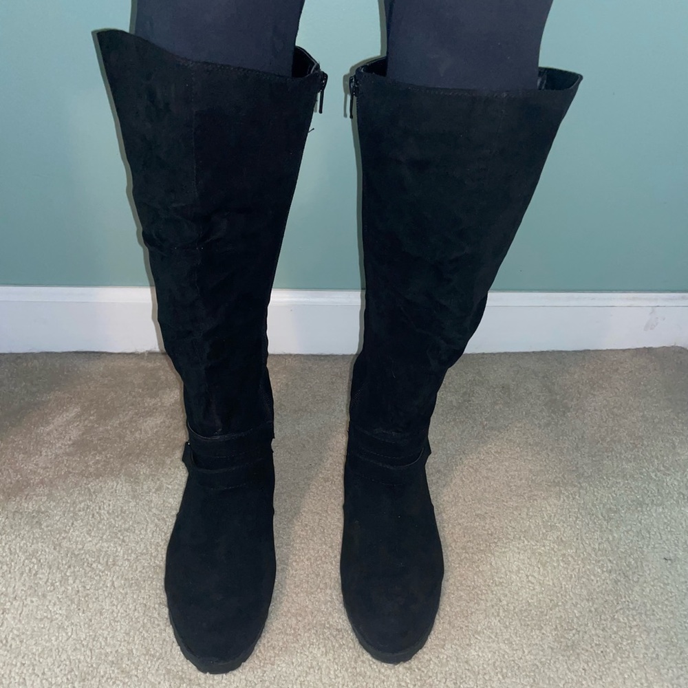 Black Boots